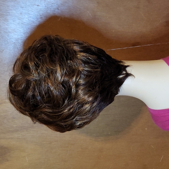 Short Brown / Blonde Curly Wig - Picture 7 of 7